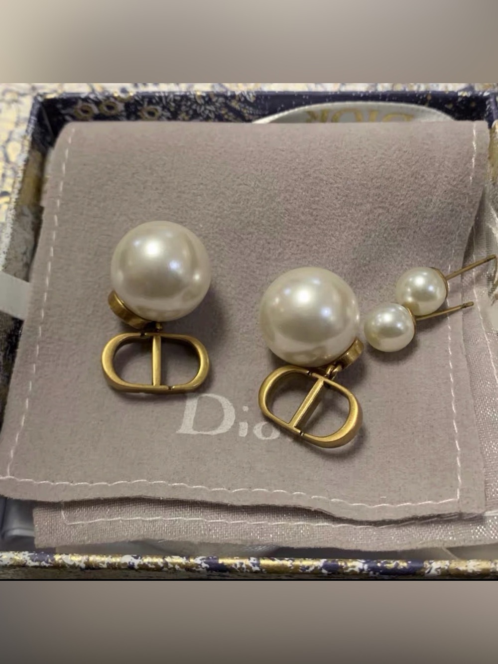 Dior Tribales Pearl Earrings